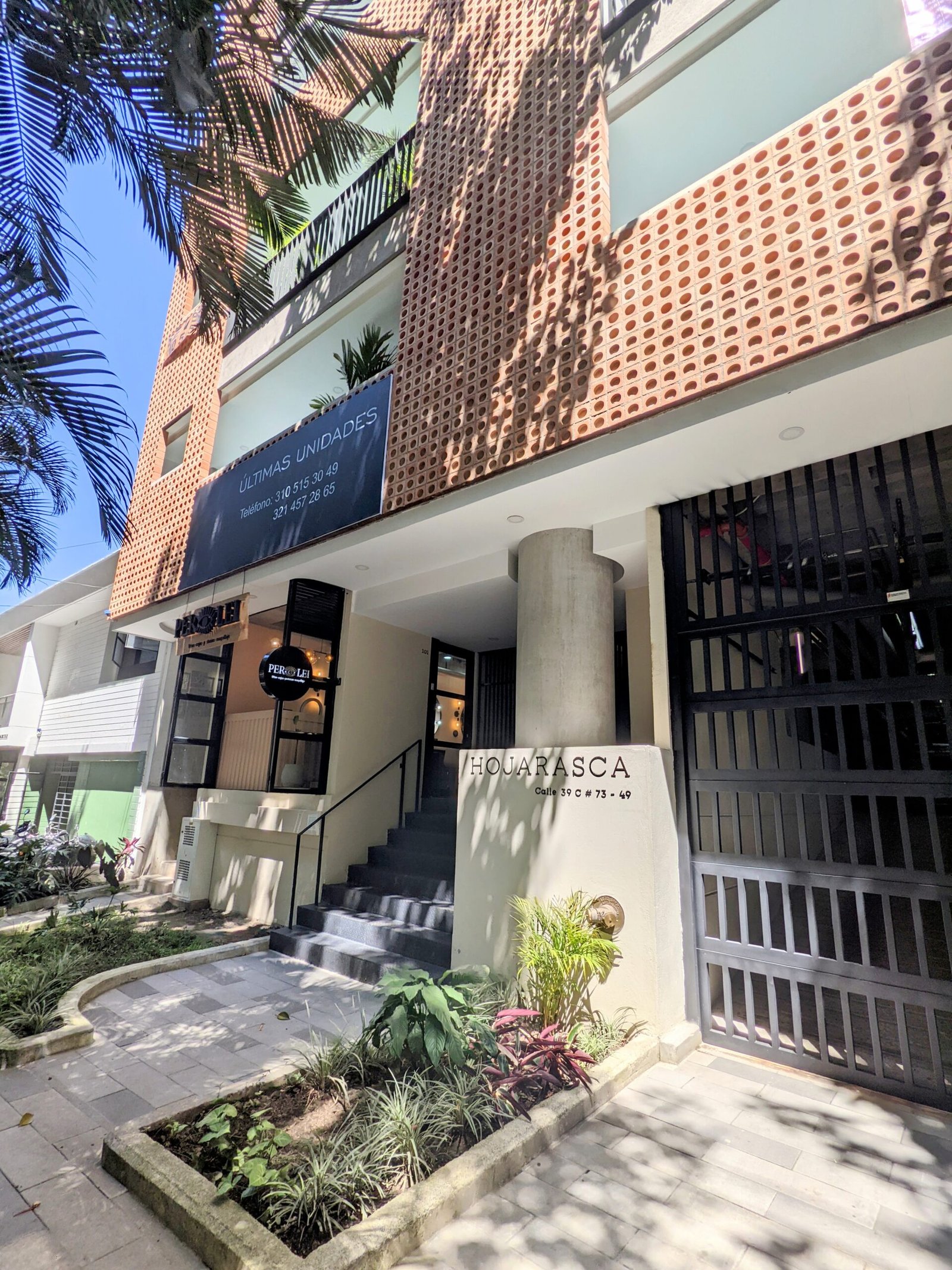 Studio Apartment – Hojarasca
